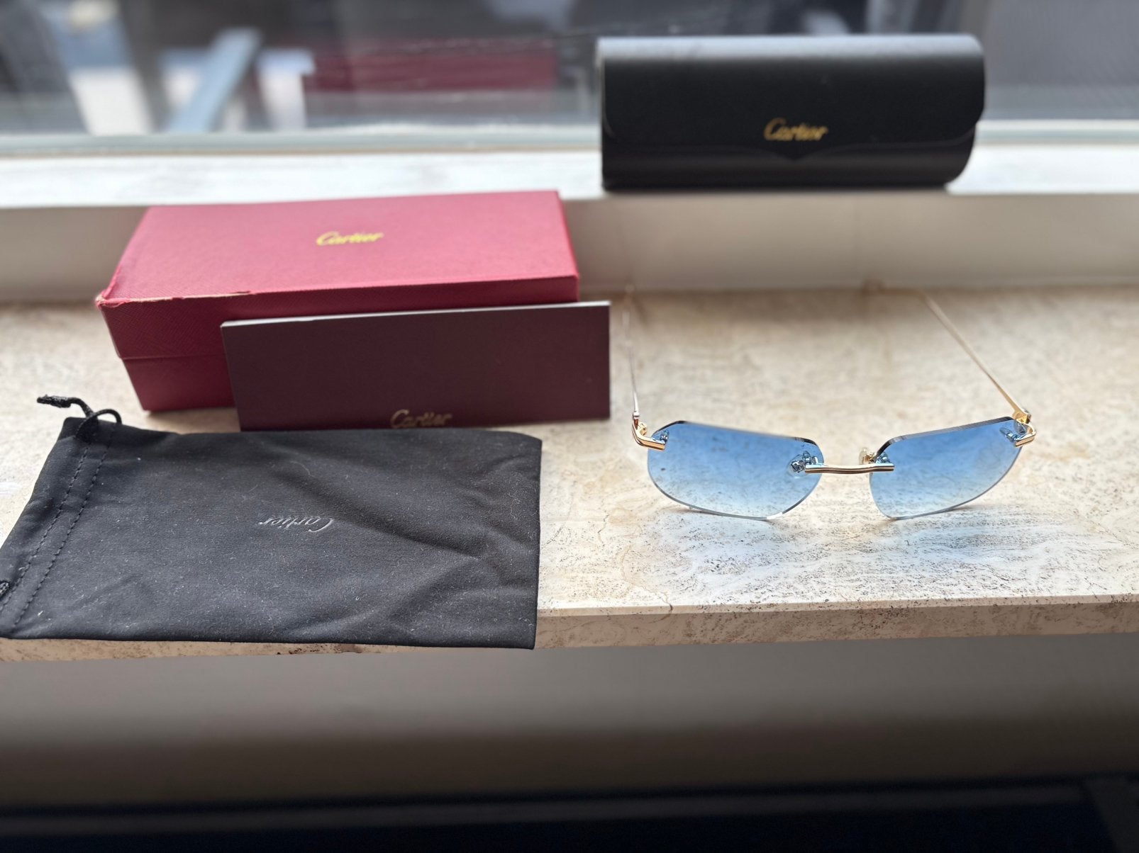 Cartier zonnebril blauw goud nieuw, Ophalen, Zo goed als nieuw, Blauw, Overige merken