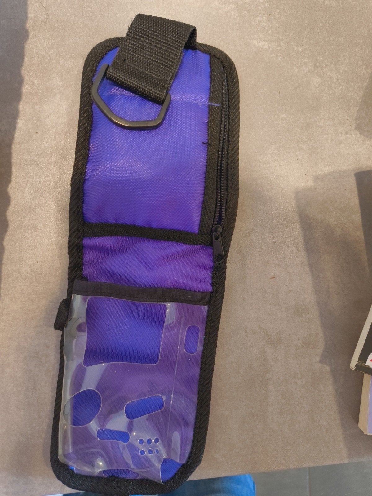 Paars gameboy colorhoesje met riemclip en doorzichtig venst, Ophalen of Verzenden, Gebruikt, Hoesje of Tasje