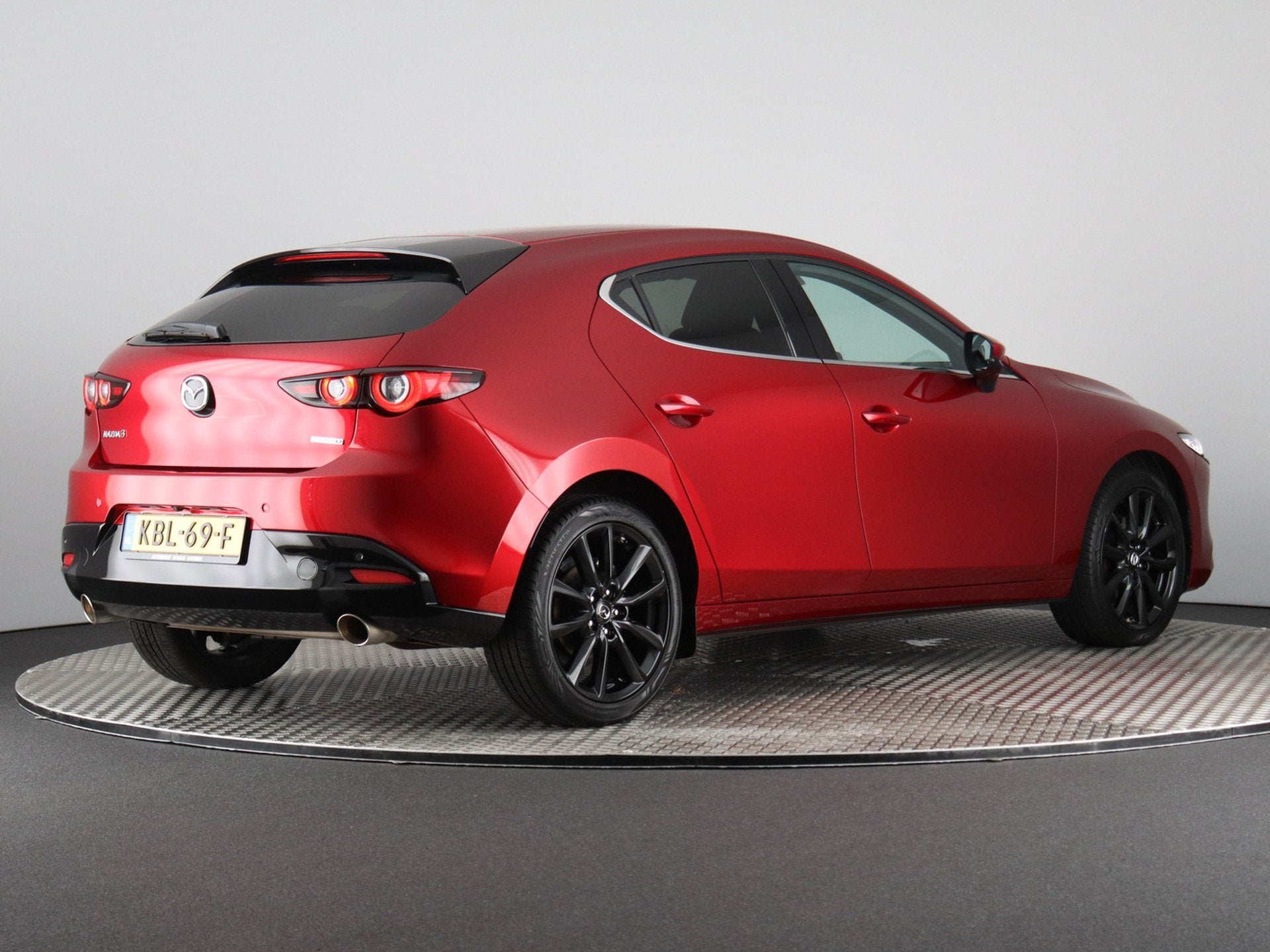 Mazda 3 187pk 2.0 e-SkyActiv-X M Hybrid 186 Comfort (Camera, 1998 cc, Stof, Gebruikt, Euro 6