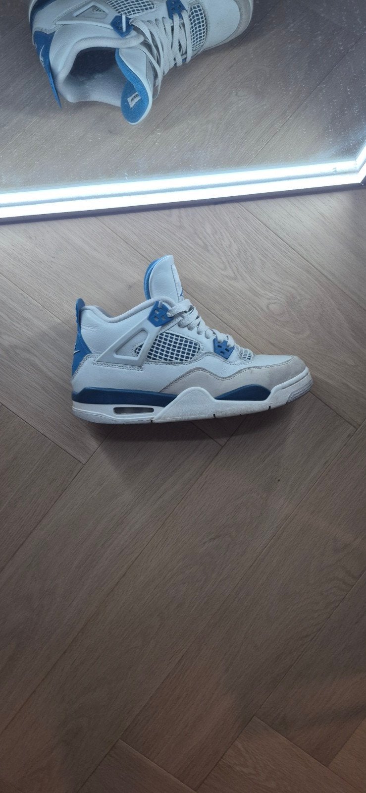 Nike Air Jordan 4 Retro Military Blue, Wit, Nike, Ophalen of Verzenden, Sneakers of Gympen