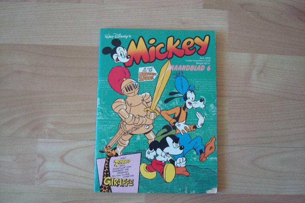 Walt Disney's Mickey Maandblad 6 1979, Boeken, Eén stripboek, Ophalen of Verzenden, Gelezen