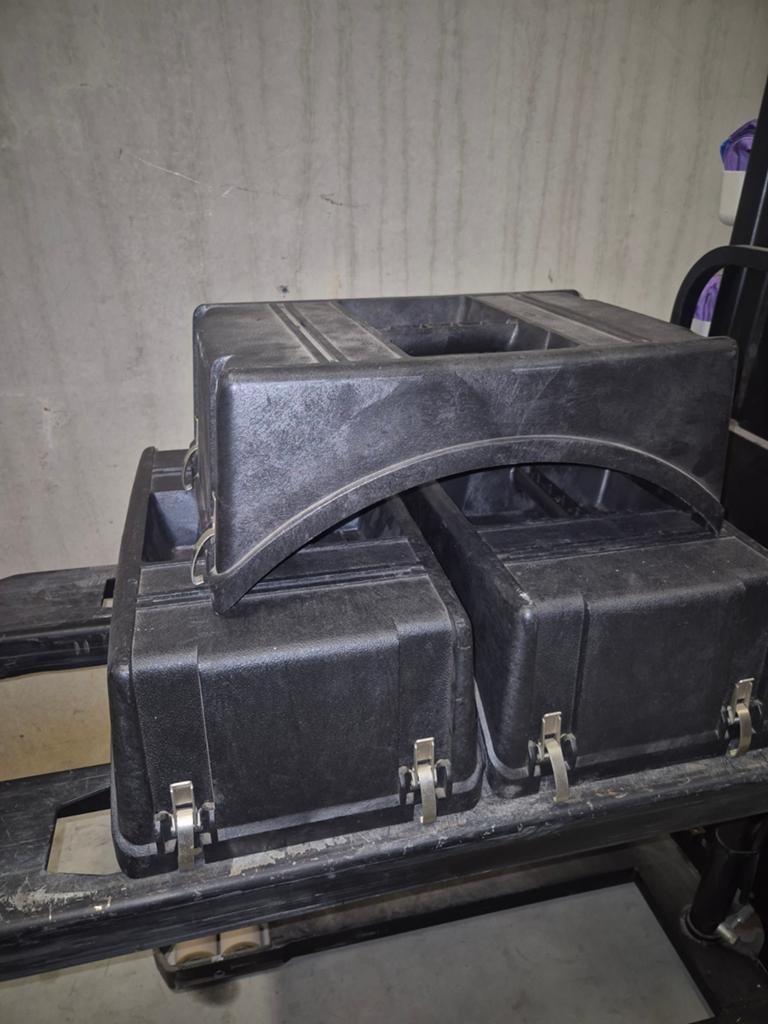 3 x bose 802 bescherm kap, Auto-onderdelen, Ophalen, Nieuw
