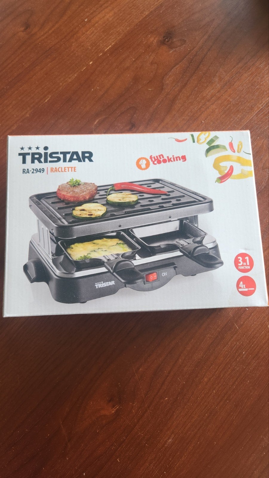 Brand new Raclette machine, Witgoed en Apparatuur, Gourmetstellen, Ophalen of Verzenden, Nieuw, 8 personen of meer