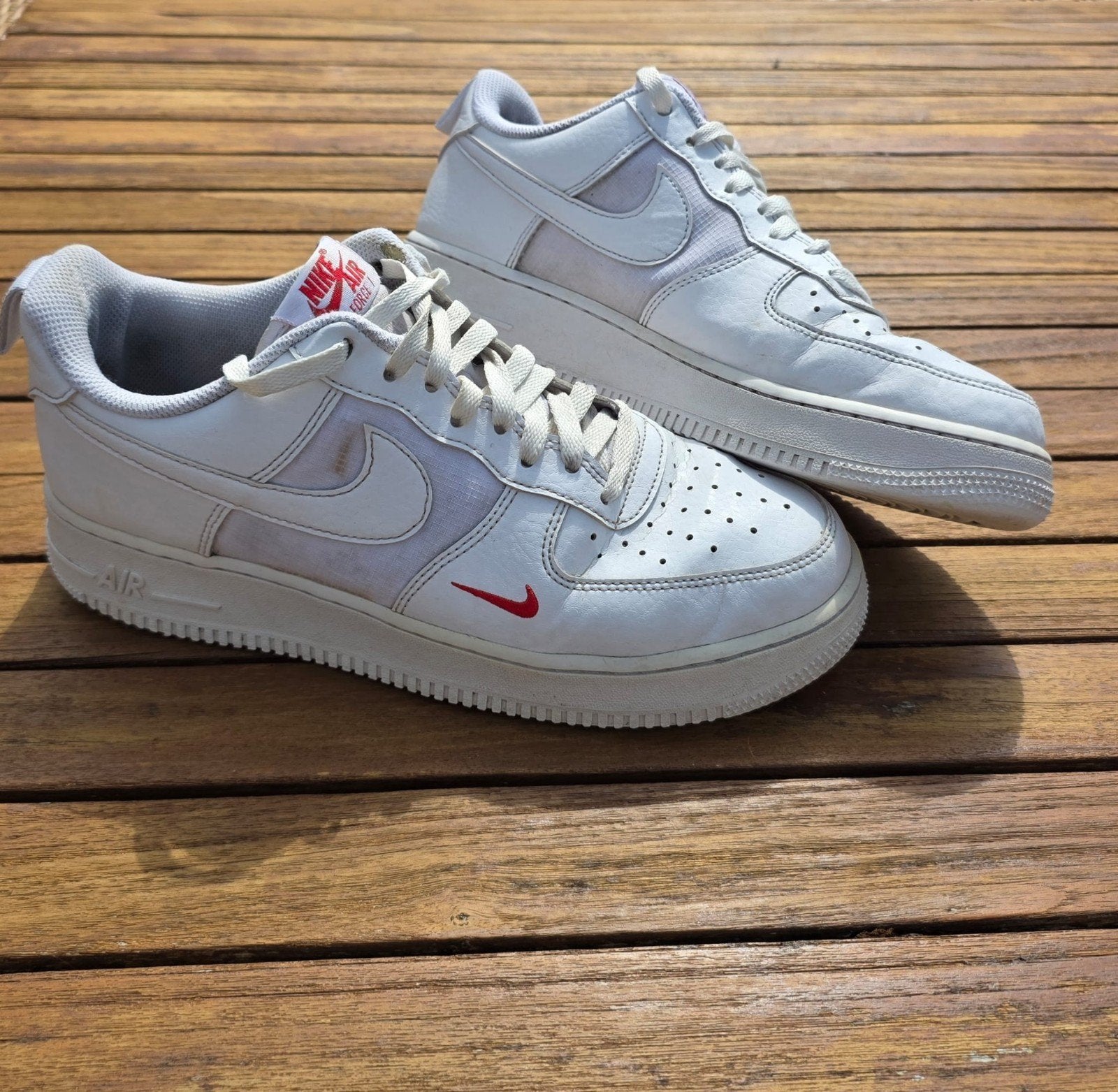 Nike Air Force 1 Low Wit Rood Sneakers, Kleding | Heren, Schoenen, Ophalen of Verzenden, Gedragen, Wit