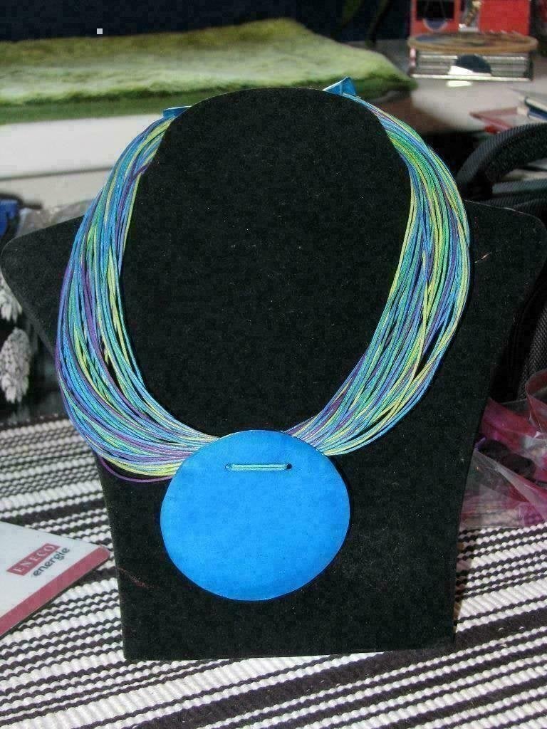 Nieuwe ketting van Manouk blauw., Ophalen of Verzenden, Nieuw