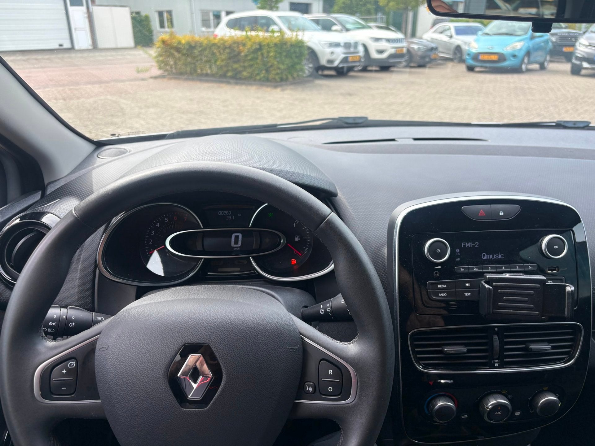 Foto 13 van Renault Clio Estate 1.2 16V *AC