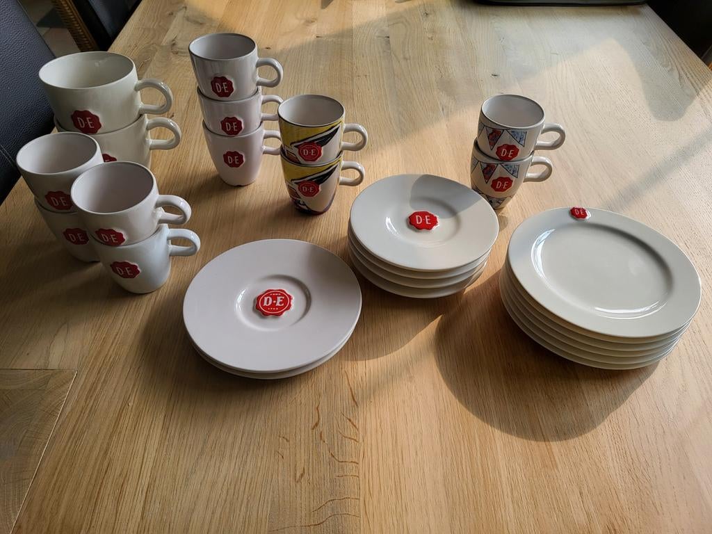 Douwe Egberts Servies Collectie, Huis en Inrichting, Keuken | Servies, Ophalen, Gebruikt, Effen, Kop(pen) en/of Schotel(s)