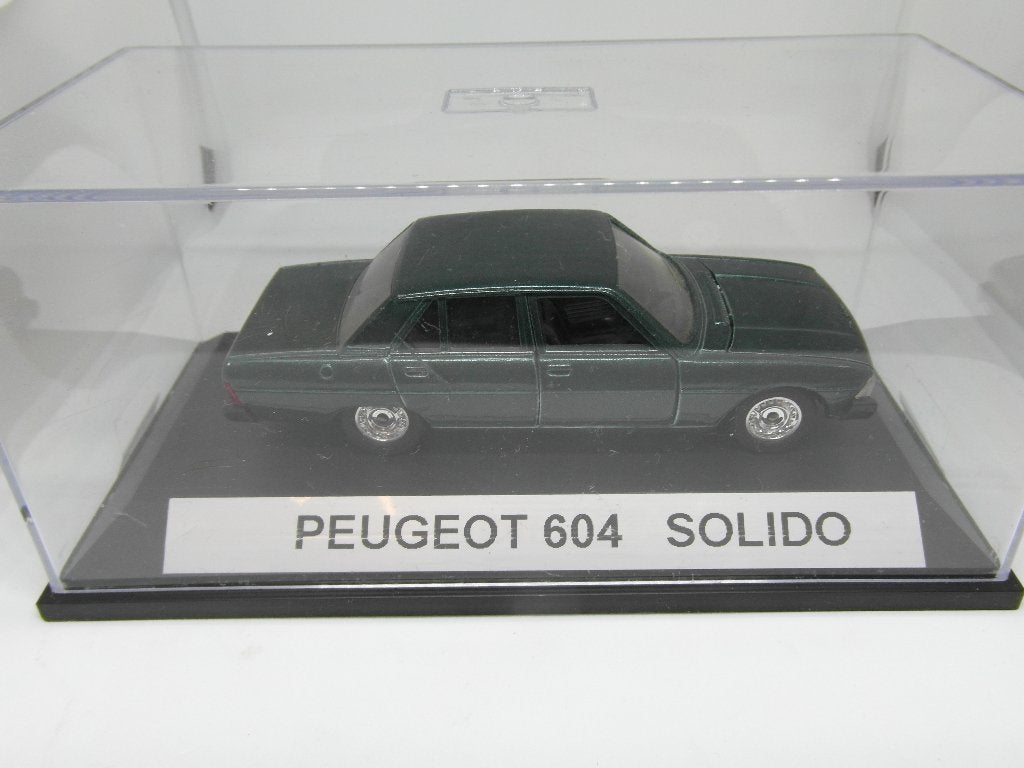 Peugeot 604 SL   2 kleuren om te kiezen   Solido 1:43, Hobby en Vrije tijd, Ophalen of Verzenden, Gebruikt, Auto, Solido