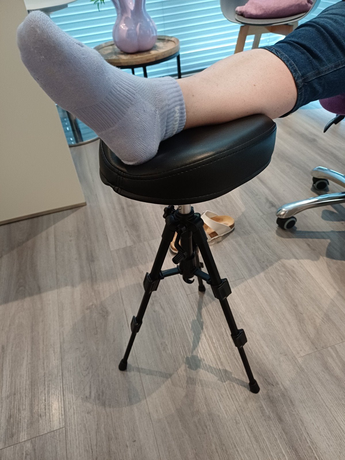 Verstelbare beensteun - ideaal voor pedicure, Ophalen, Gebruikt, Zwart, Ergonomisch, Modern