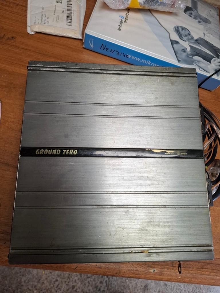 Ground Zero GZRA 2200XII Versterker, Overige merken, Ophalen of Verzenden, 120 watt of meer, Gebruikt