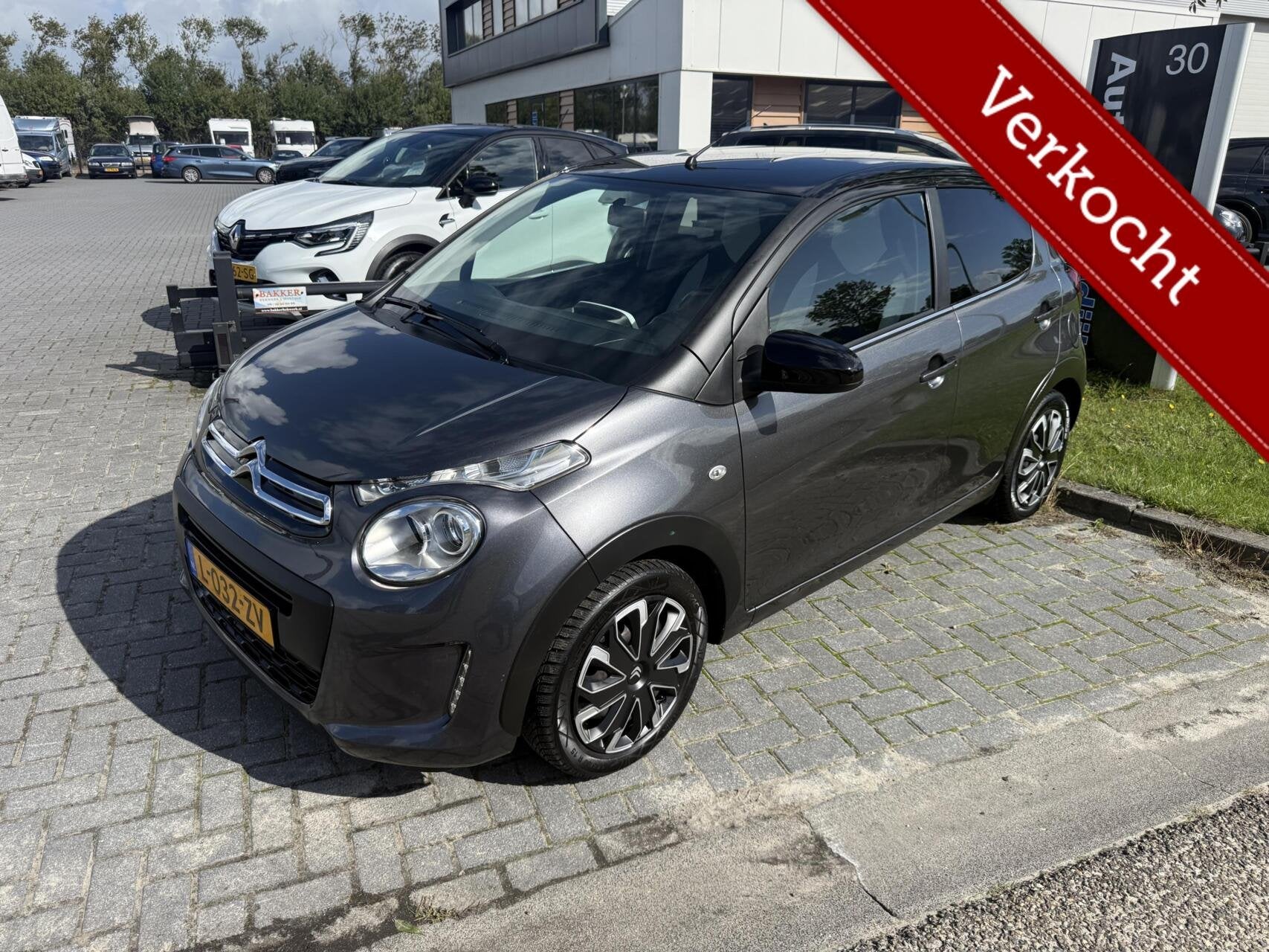 Citroen C1 1.0 VTi Shine MILLENIUM AIRCO 5 DEURS PRIVACY GLA, Auto's, Dealer onderhouden, Stof, Gebruikt, Met garantie (alle)