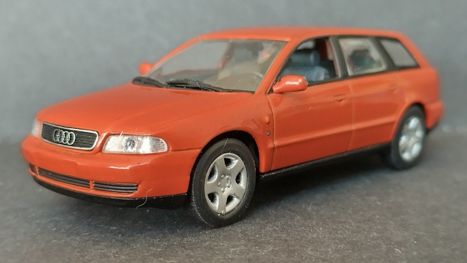 Audi A4 Avant Orange 1:43 Minichamps Pol, .., Auto, Verzenden, .
