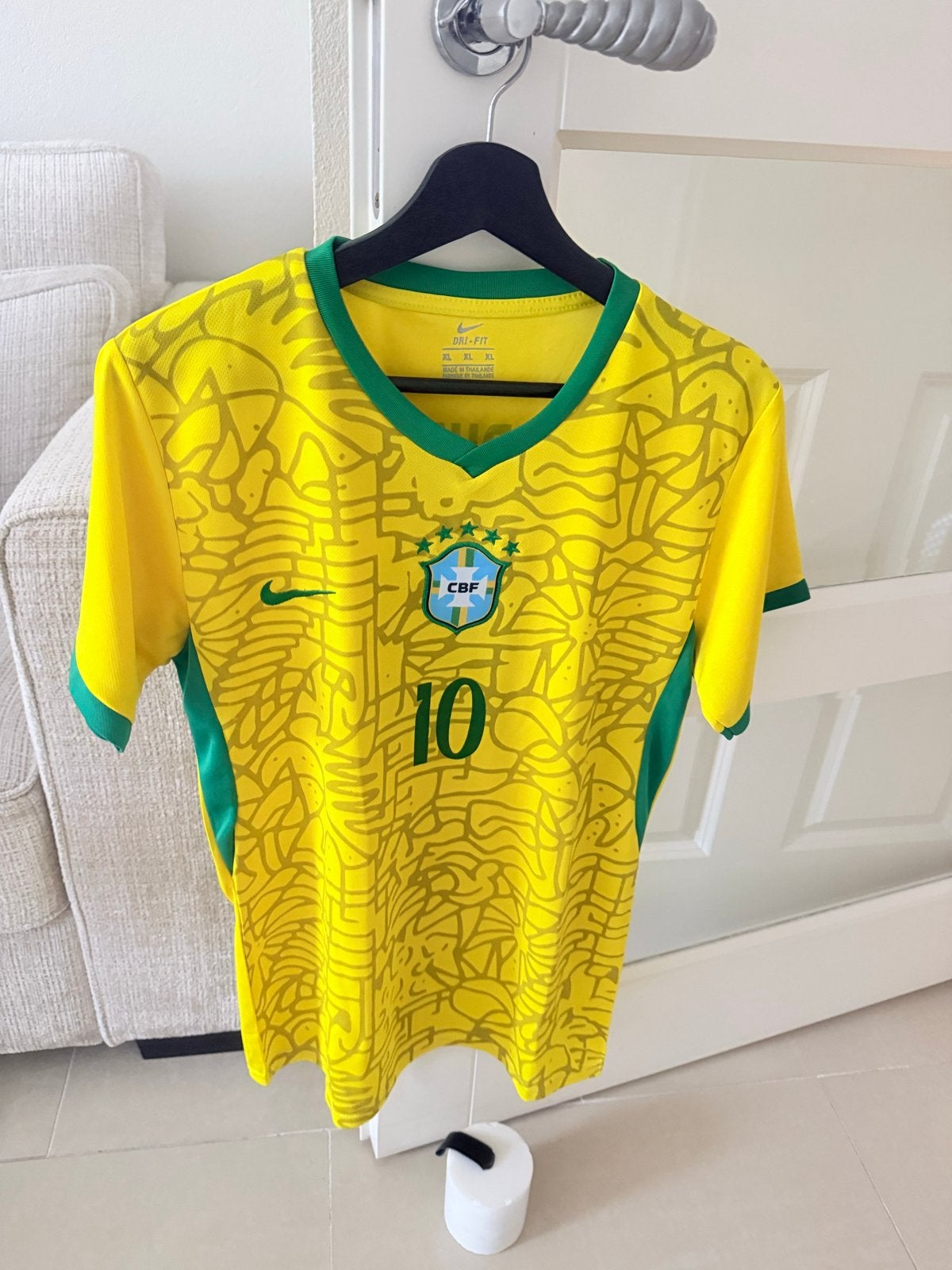 Brazil thuisshirt Raphinha #10, Sport en Fitness, Maat XL, Ophalen, Zo goed als nieuw, Shirt