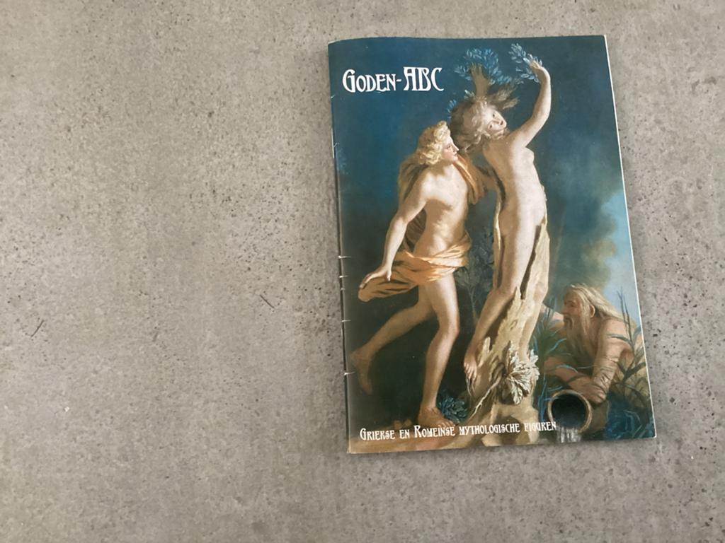 Goden-ABC: Griekse en Romeinse mythologische figuren, Ophalen of Verzenden, Zo goed als nieuw, VWO