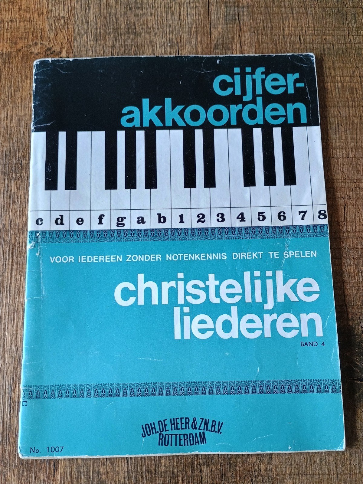 Cijferakkoorden - Christelijke Liederen - Band 4, Ophalen of Verzenden, Gebruikt, Religie en Gospel