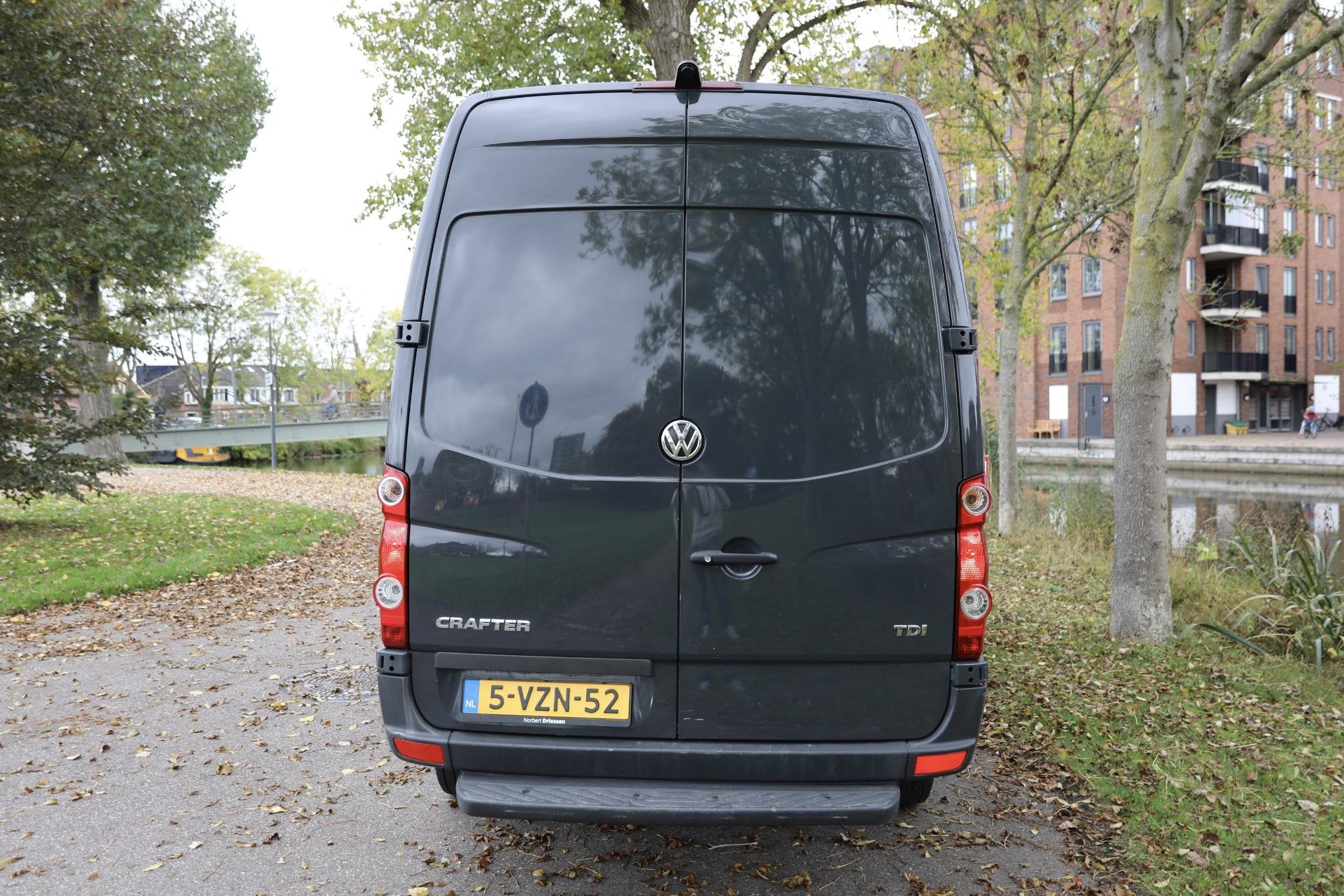 Volkswagen Crafter 32 2.0 TDI L2H3 | Camera, Auto's, Bestelauto's, 13 km/l, Euro 5, Gebruikt, 4 cilinders