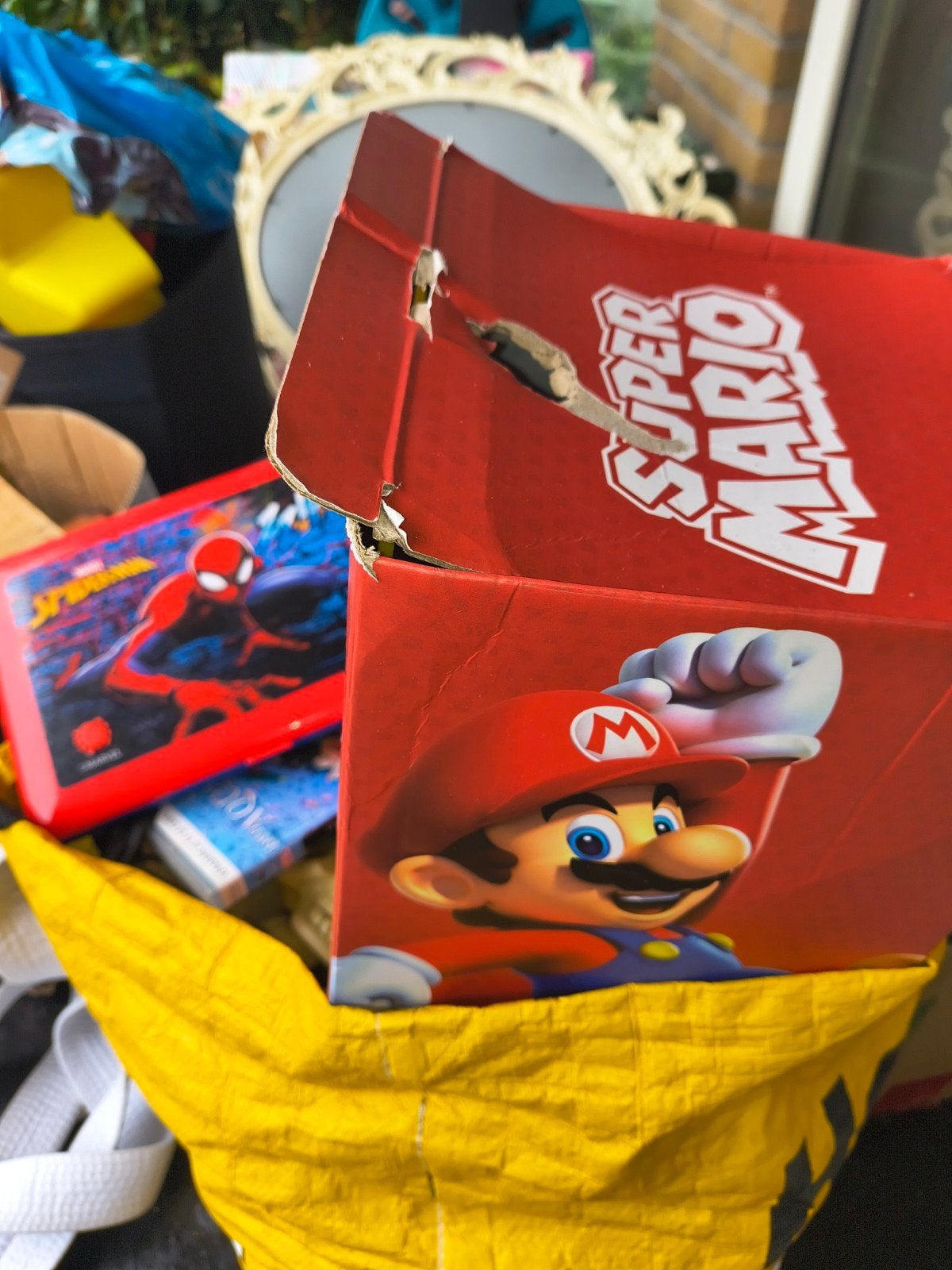gratis afhalen rommelmarkt spullen en speelgoed tassen vol, Diversen, Ophalen, Gebruikt