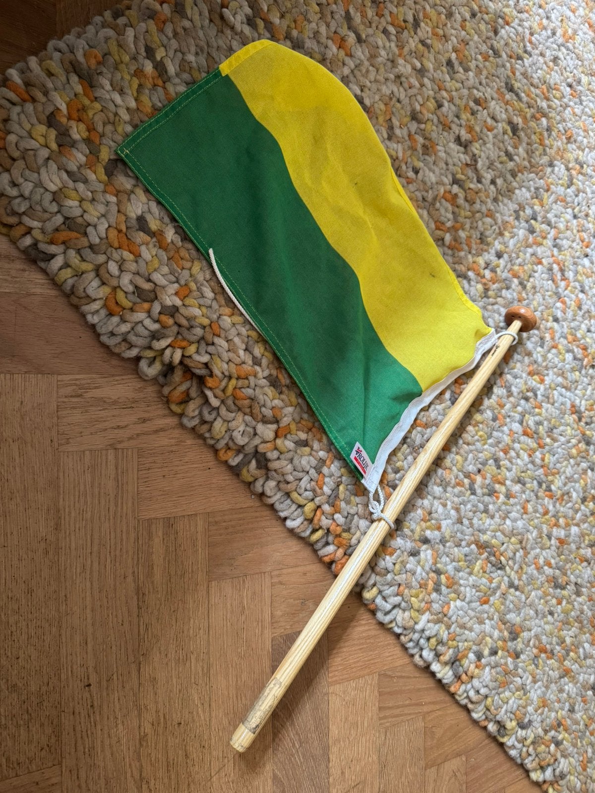 Vlaggenstok boot met haagse vlag, Ophalen, Zo goed als nieuw