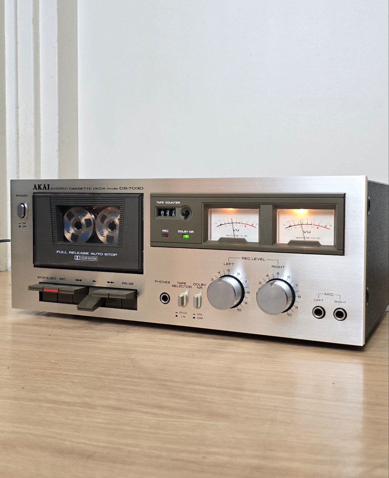 Akai CS-703D Stereo Cassette Deck - Vintage Audioplezier