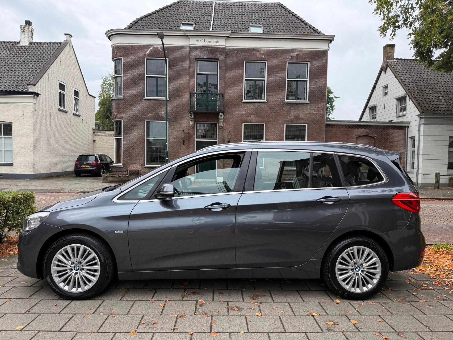 BMW 2-serie Gran Tourer 218i 7p. High Executive EERSTE EIGEN, 136 pk, Gebruikt, 2-Serie Gran Tourer, 7 stoelen