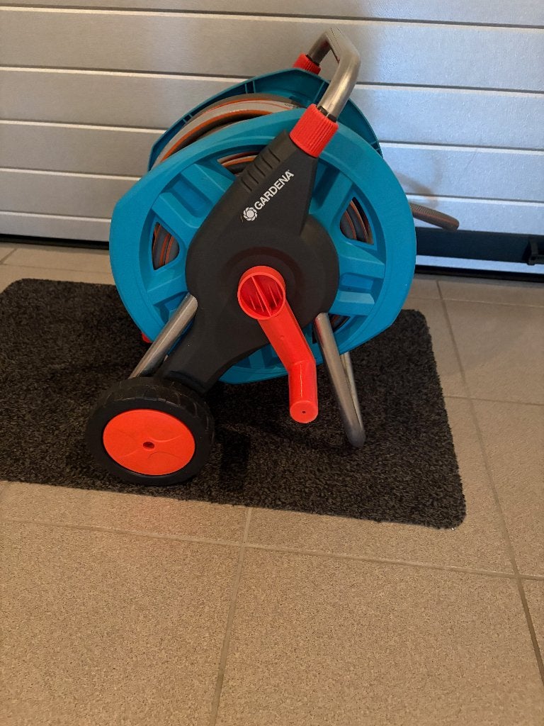 GARDENA slangenwagen met slang, Ophalen, Gebruikt, Tuinslanghaspel