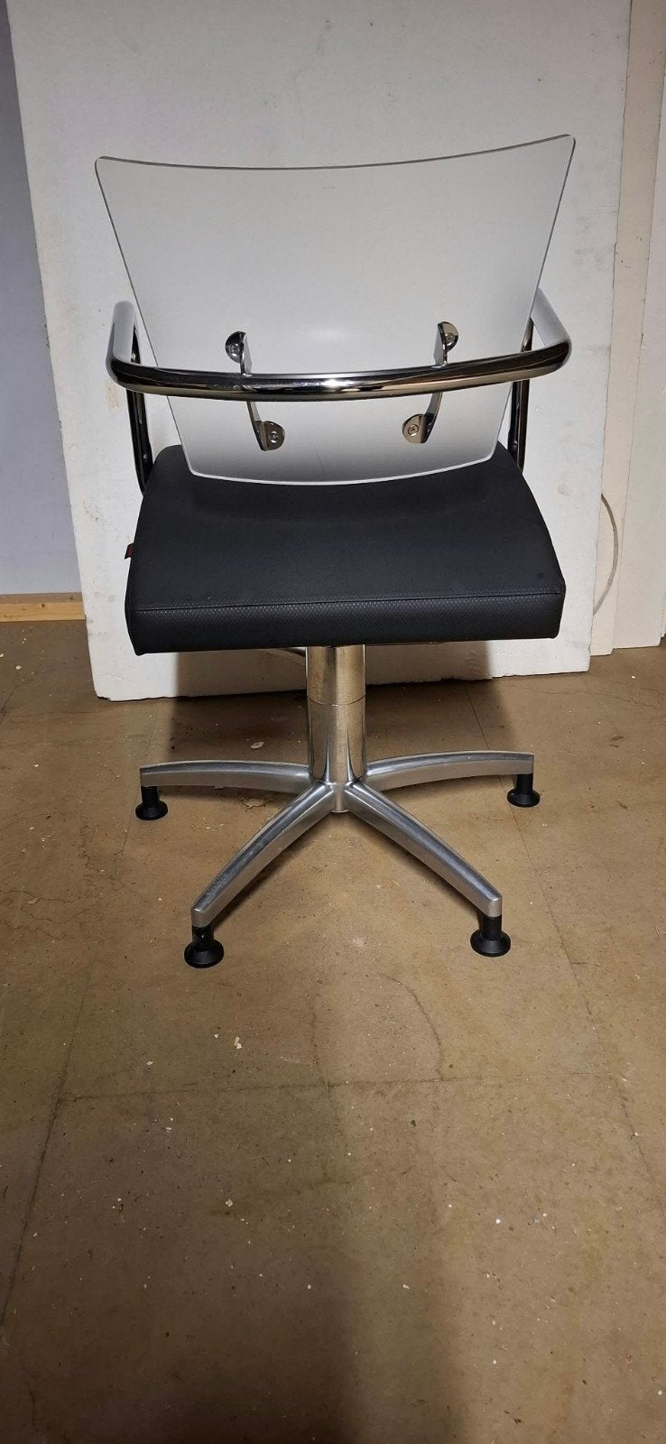 Olymp Kappersstoel - Modern en Comfortabel, Ophalen