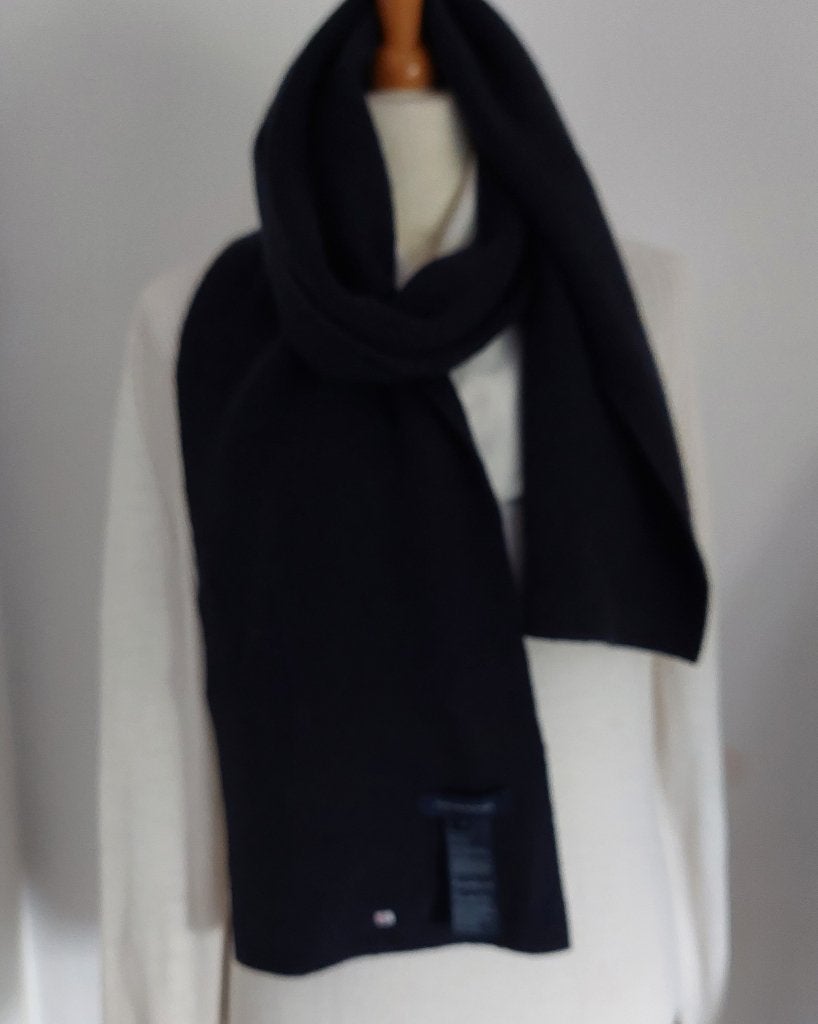 Tommy Hilfiger Sjaal/Das Nieuw!!, Verzenden, Tommy Hilfiger, Nieuw, Overige maten