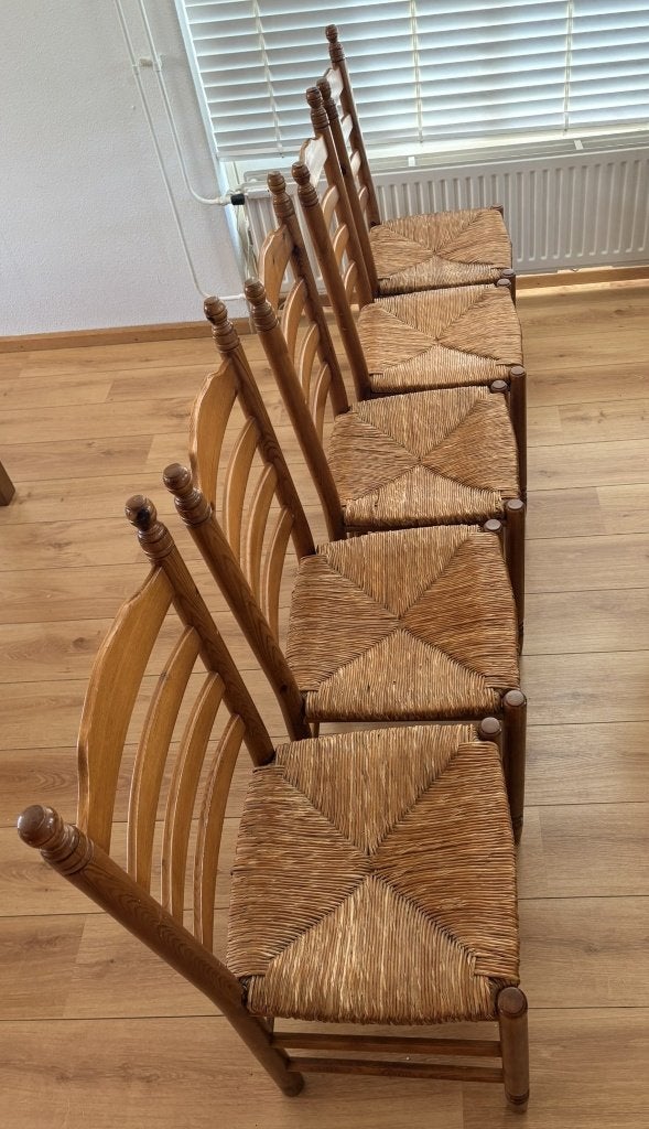 Vintage eetkamer stoelen met rieten zitting - 5 stuks, Huis en Inrichting, Stoelen, Ophalen, Bruin, Vijf, Zes of meer stoelen