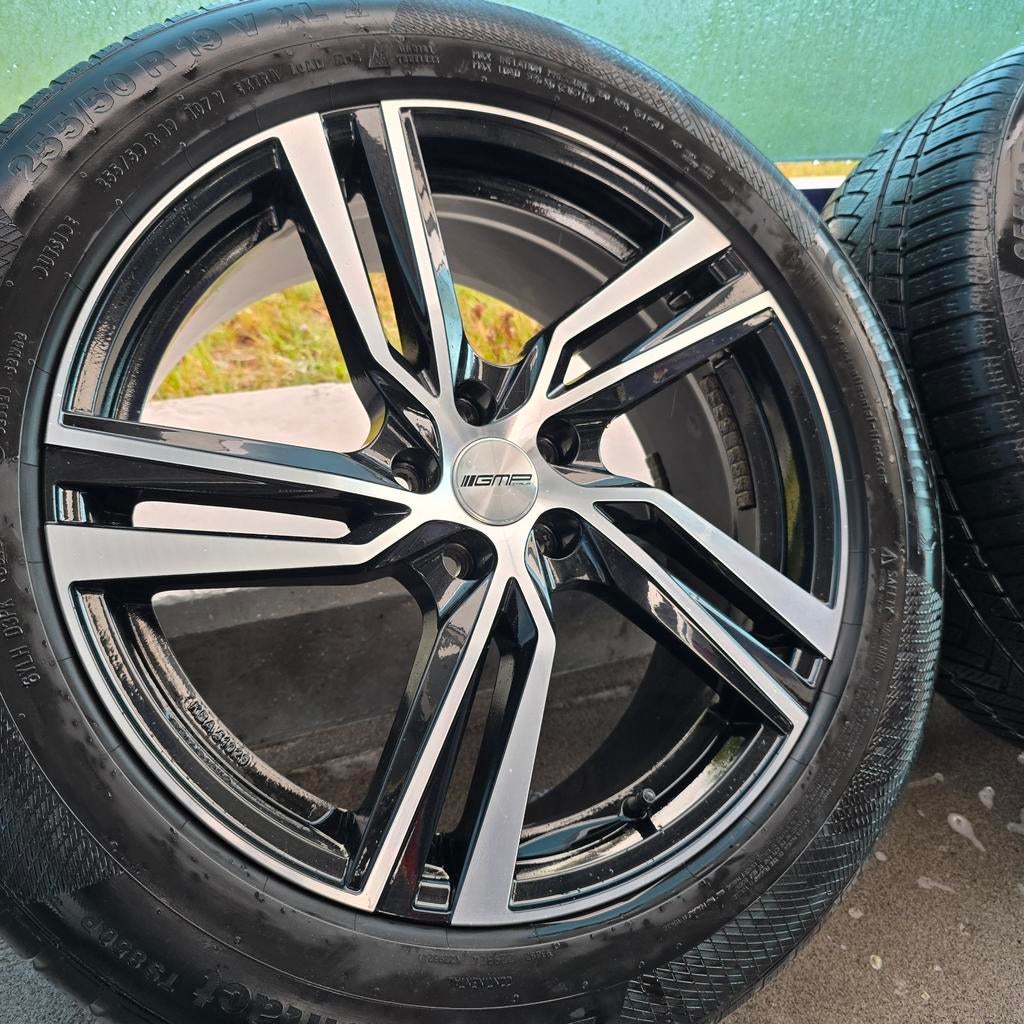 Volvo XC40 winterset 255-50-19  107V XL, 255 mm, Banden en Velgen, Winterbanden, Dewielbasis@outlook.com