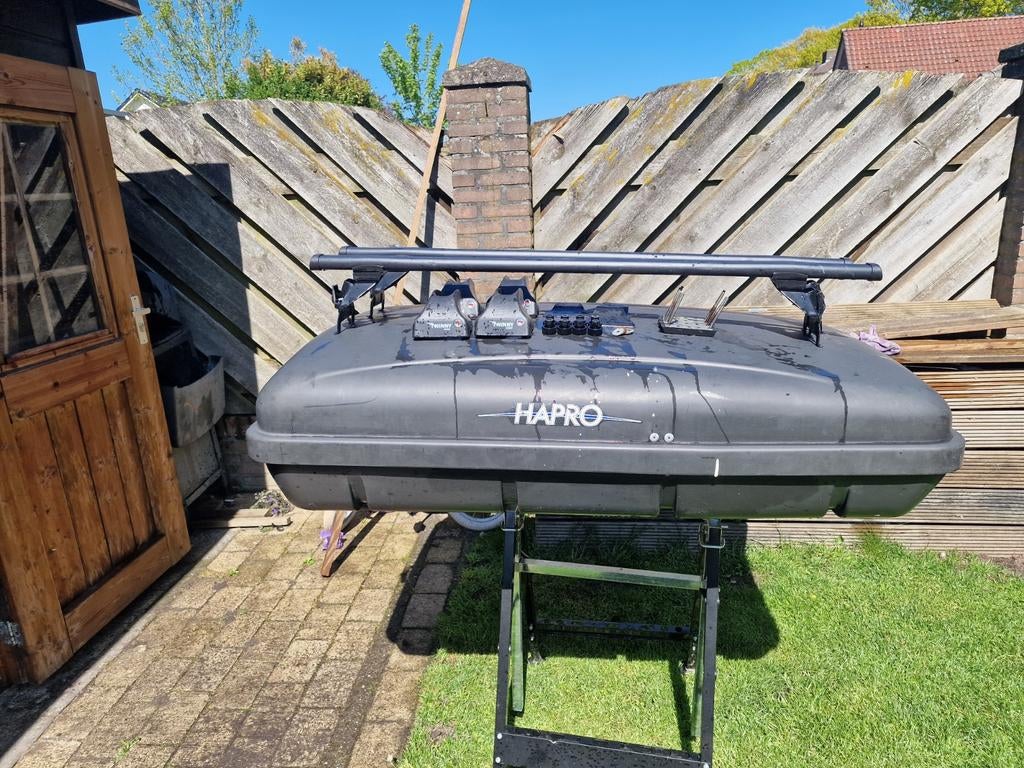 Hapro dakkoffer met Twinny Load dakdragers, Ophalen, Gebruikt