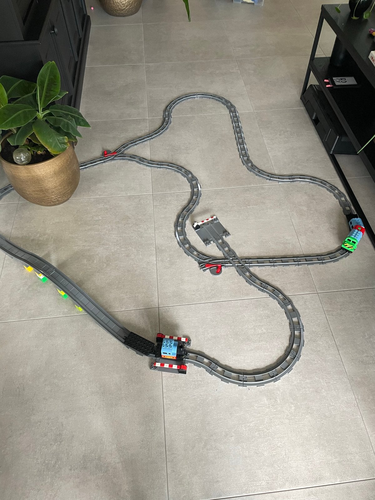 Duplo Treinset met Elektrische Trein en Veel Rails, Gebruikt, Ophalen of Verzenden, Duplo, Inclusief accessoires