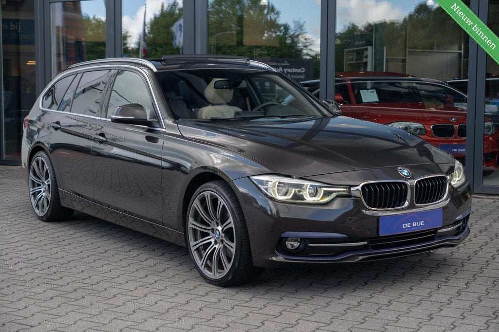 BMW 3-serie Touring 320d M-Sport Aut.8|Euro6|Org NL|Trekhaak, Auto's, BMW, Automaat, 745 kg, Achterwielaandrijving, Bruin