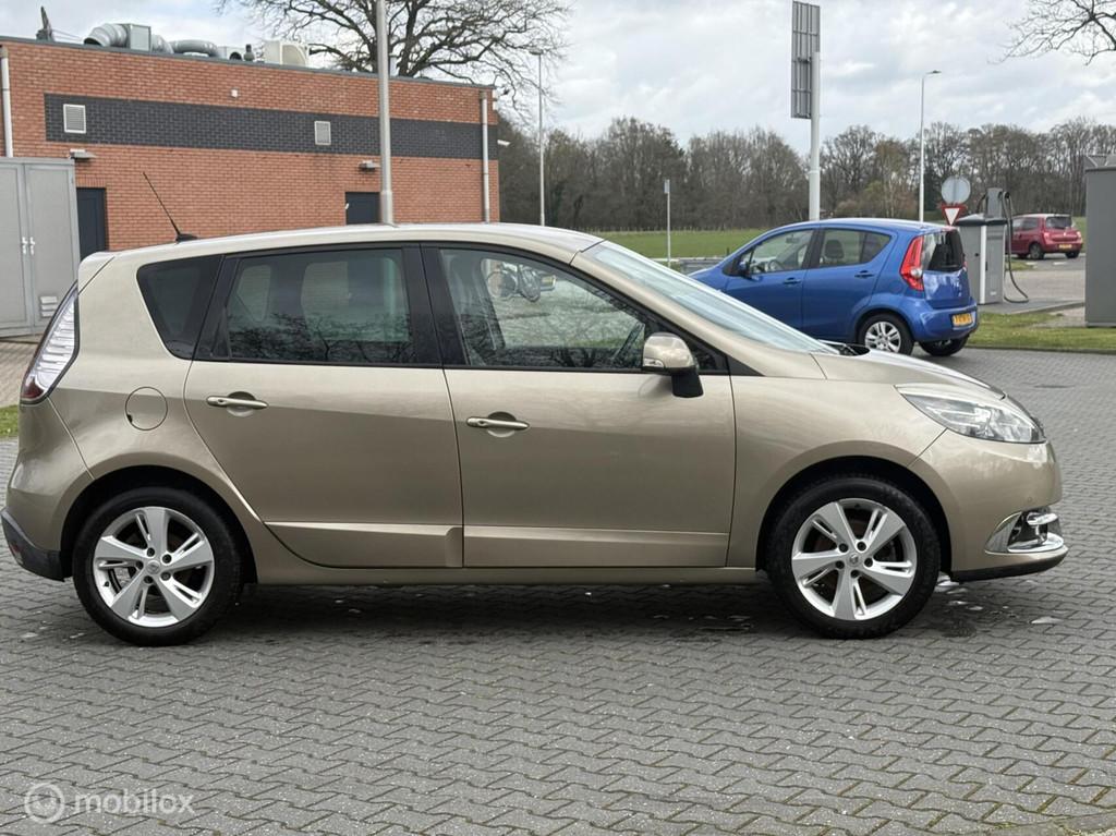 Renault Scenic 1.2 TCe Bose nieuwe apk, Voorwielaandrijving, Euro 5, Gebruikt, 1295 kg