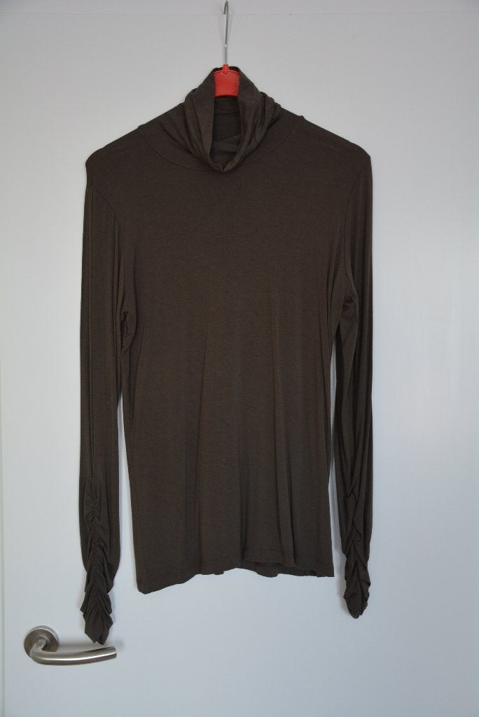 Nieuwe longsleeve , truitje, blouse BANDOLERA., Ophalen of Verzenden, Nieuw, Maat 42/44 (L), Bruin