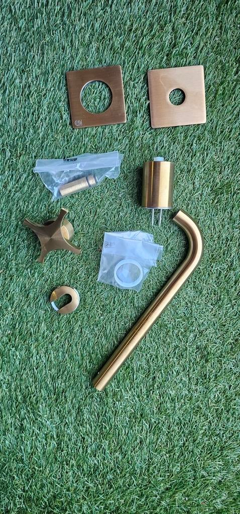 Radomonte Dixi wand gemonteerde mengkraan brons DXN19, Doe-het-zelf en Verbouw, Sanitair, Ophalen of Verzenden, Nieuw, Kraan