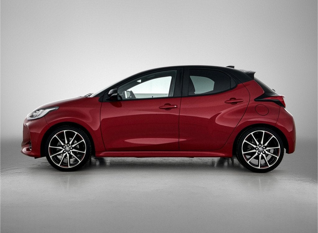 Toyota Yaris 1.5 Hybrid GR Sport + | JBL | Head-Up Display |, Auto's, Toyota, 12 maanden, 450 kg, Gebruikt, 23 km/l