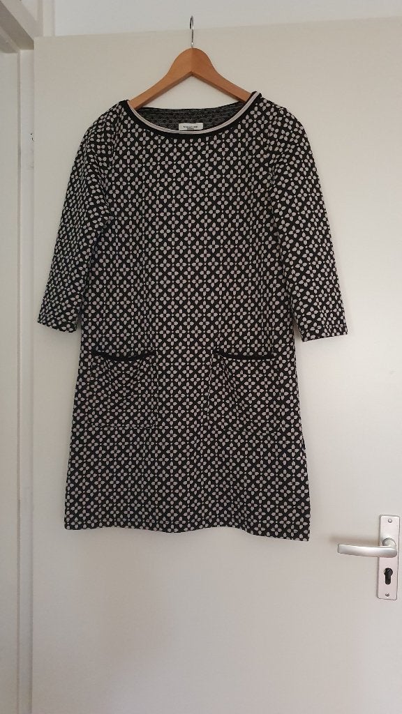 Max Studio Jurk, Kleding | Dames, Jurken, Zo goed als nieuw, Maat 36 (S), Zwart, Boven de knie, Ophalen
