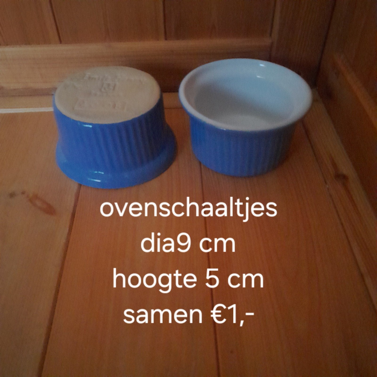Set van 2 blauwe ovenschaaltjes - dia 9 cm, hoogte 5 cm, Ophalen of Verzenden, Steen/keramiek, Overige typen, Gebruikt