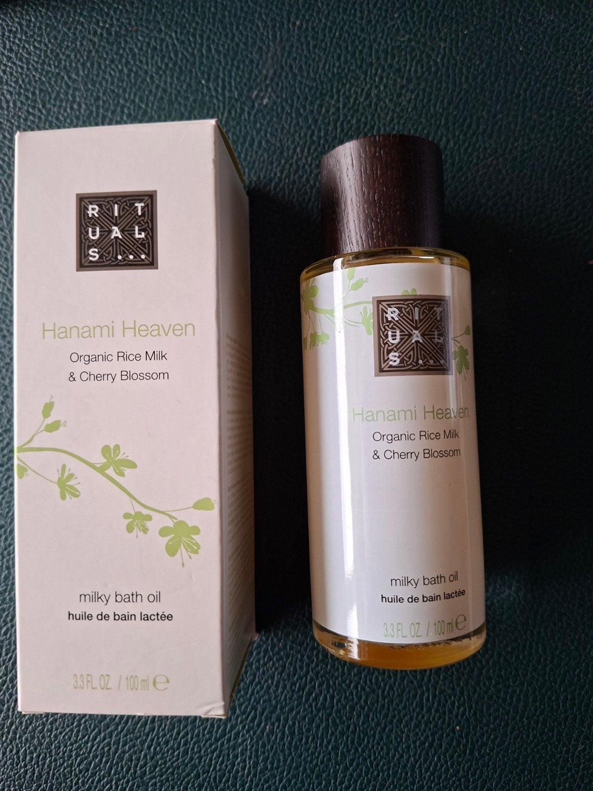 Rituals Hanami Heaven Milky Bath Oil 100ml Nieuw, Ophalen of Verzenden, Nieuw, Bad & Douche