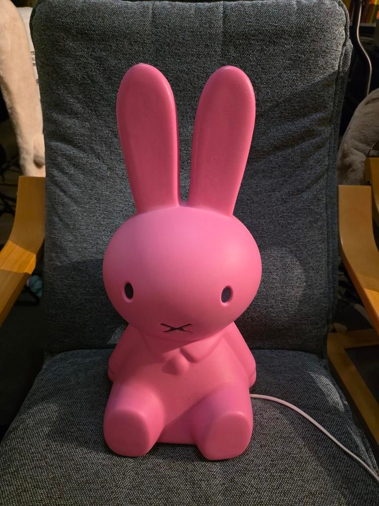 Roze Nijntje lamp - Sfeervolle verlichting voor kinderkamer, Ophalen of Verzenden, Zo goed als nieuw, Modern, Speels, Kinderkamer