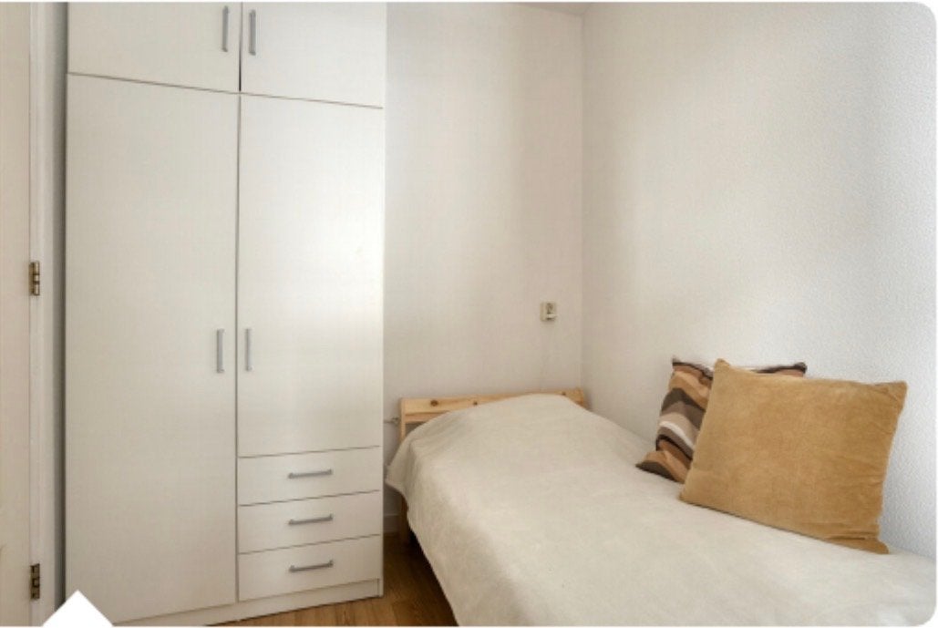 IKEA NEIDEN Bedframe met lattenbodem en matras, Ophalen, 90 cm, Eenpersoons, Beige
