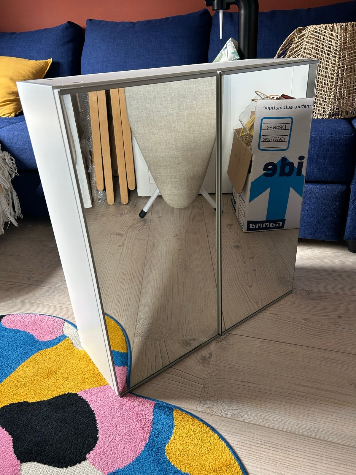 Witte spiegelkast/ White bathroom mirror cabinet, Huis en Inrichting, Badkamer | Badkamermeubels, Ophalen, 50 tot 100 cm, Minder dan 25 cm