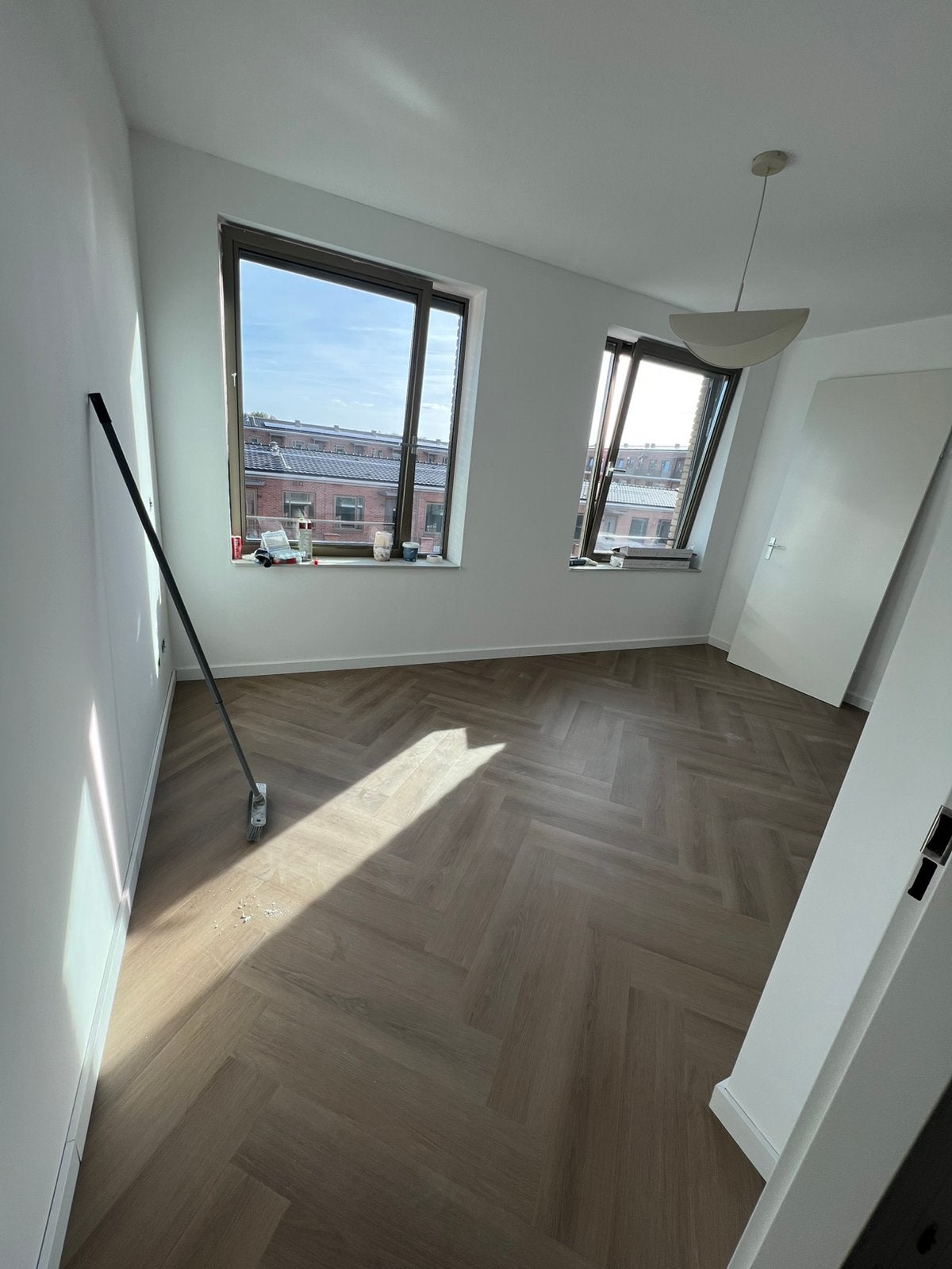 Professionele vloerlegger | PVC, Laminaat & Visgraat | €8, Vloerbewerking of Renovatie