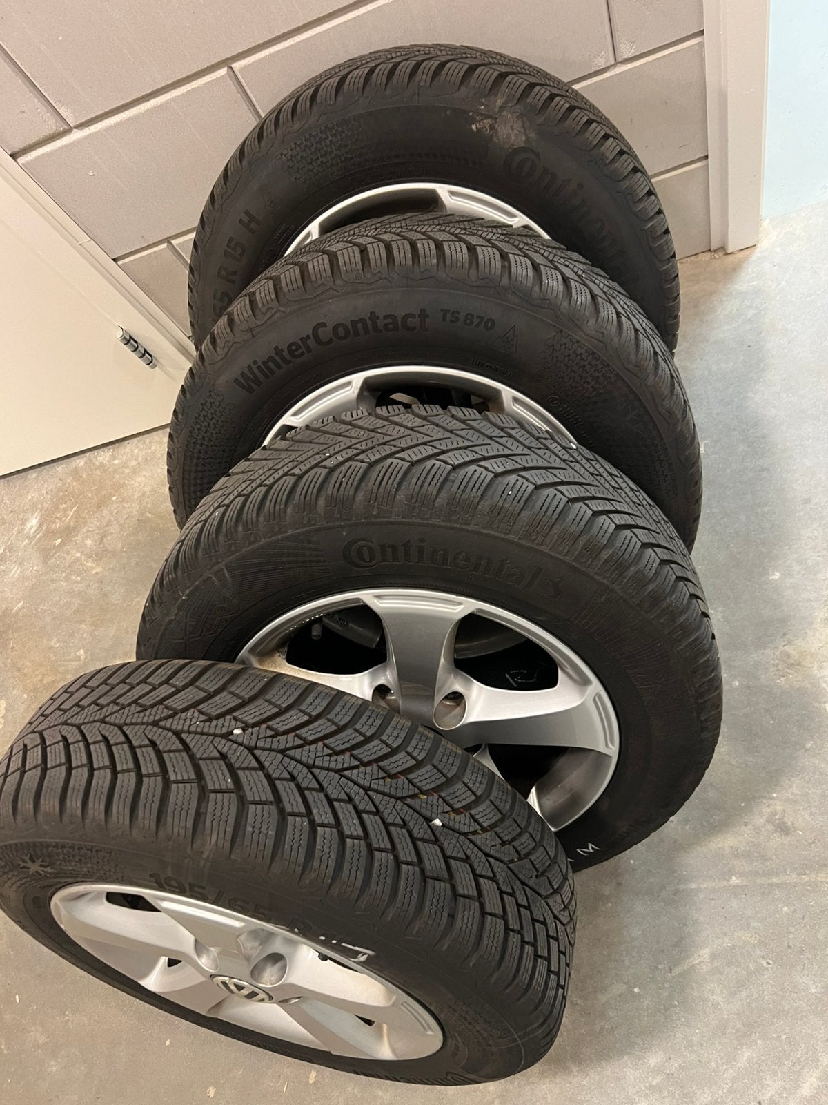 Winterbanden voor Golf: 195/65 R15 H, Ophalen, 15 inch, Banden en Velgen, Winterbanden