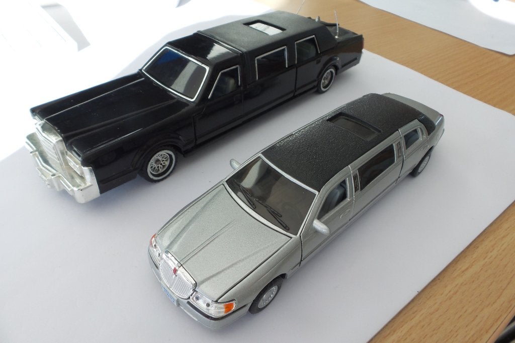 Limousine Majorette en kinsmart, Ophalen of Verzenden, Zo goed als nieuw, Auto