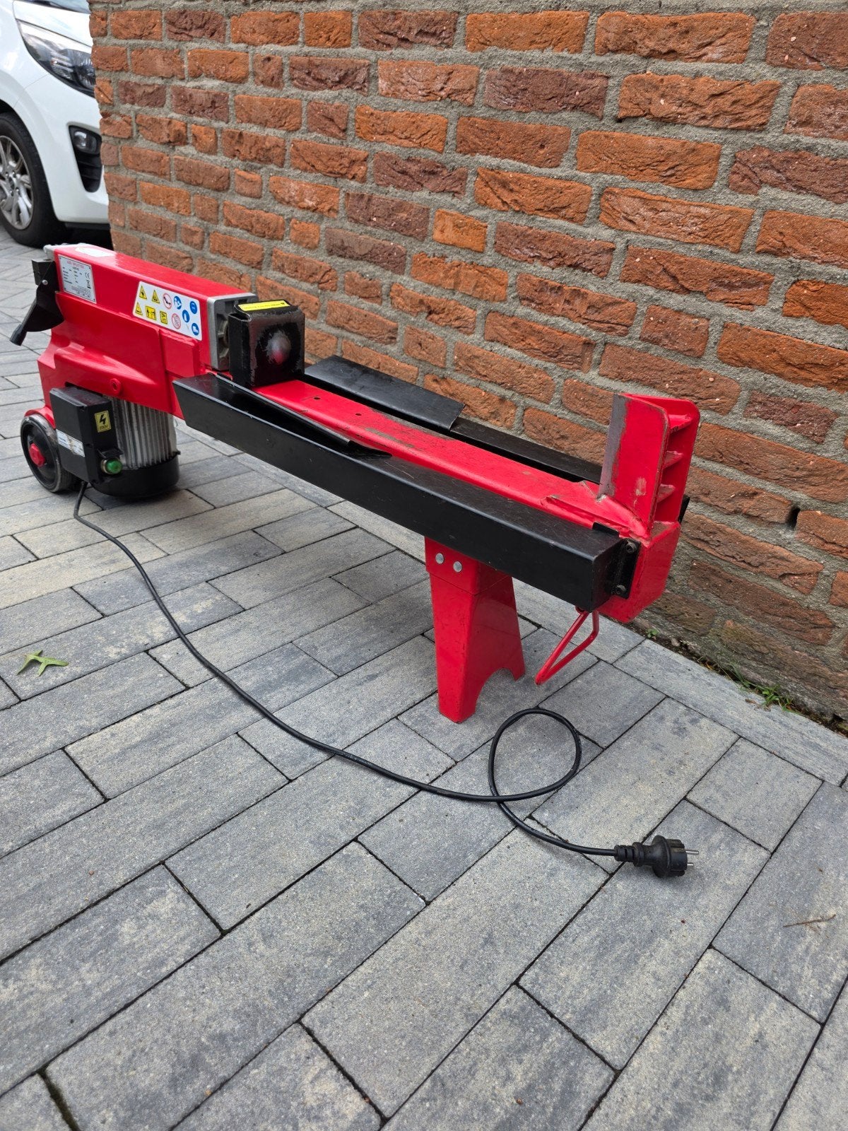Sterke houtklover - Zo goed als nieuw, Tuin en Terras, Kloofmachines, Ophalen, Zo goed als nieuw, Elektrisch, Liggend