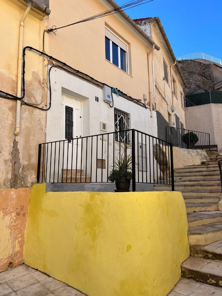 Geschakelde woning te koop in Calle Carmen Paye Mira, Dorp, Spanje, Woonhuis, 67 m²