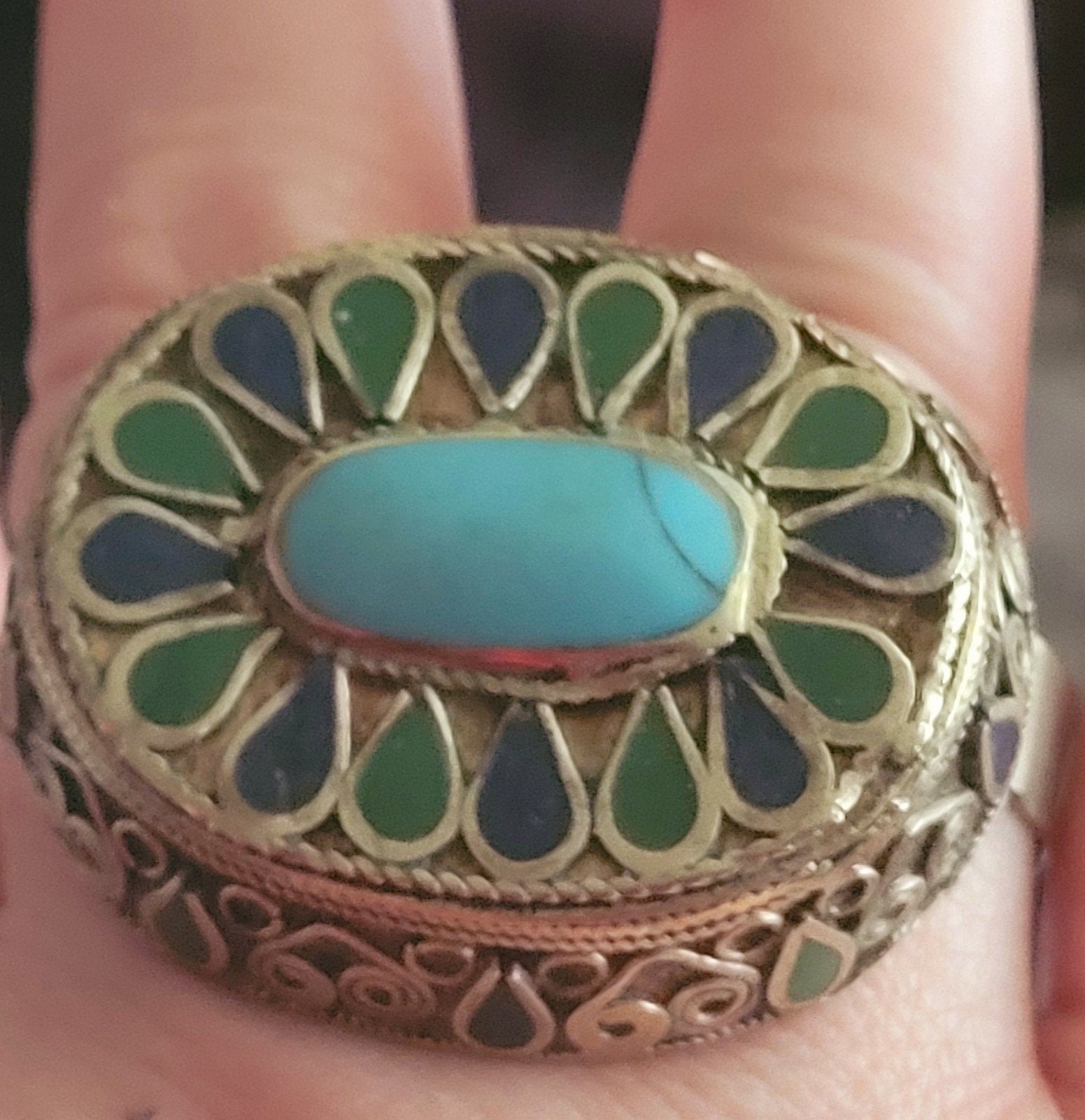 Bijzondere tweevinger-ring zilverlegering Tibet, Sieraden, Tassen en Uiterlijk, Overige materialen, Gebruikt, 20 of groter, Verzenden