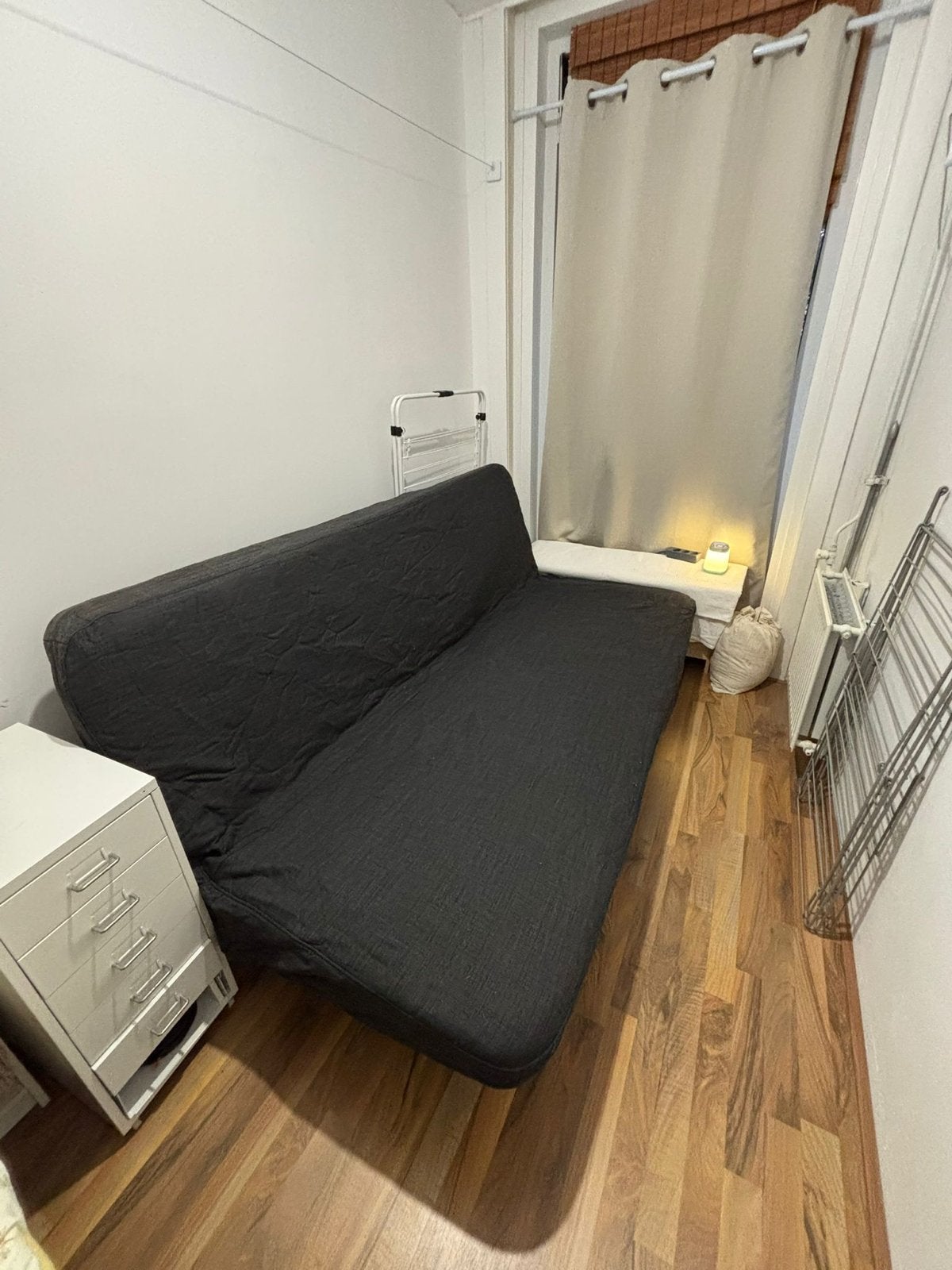 Sofa bed 140-200cm, Ophalen, Tweepersoons, 140 cm, Zo goed als nieuw