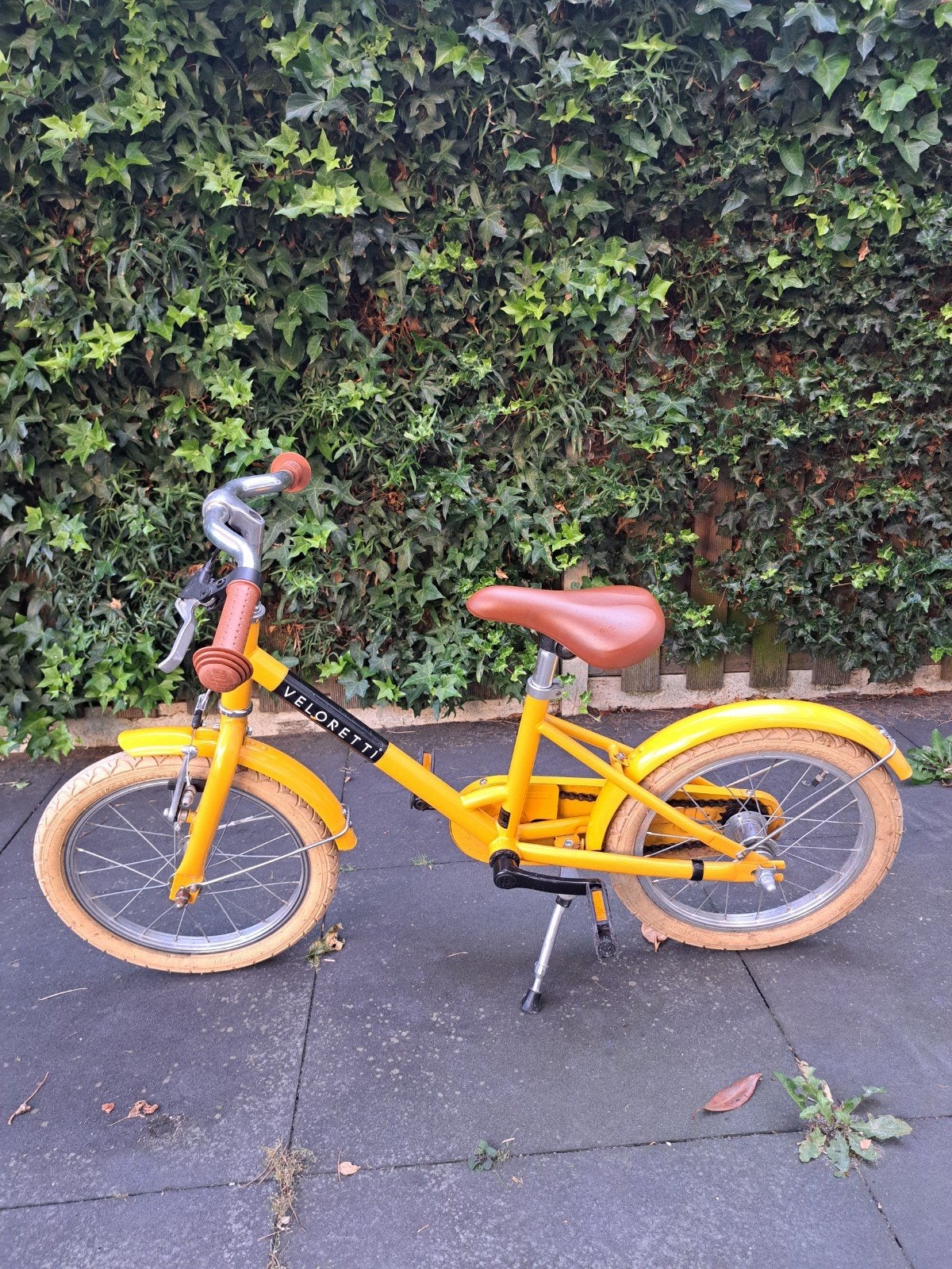 Veloretti kinderfiets 16 inch - Geel, Fietsen en Brommers, Fietsen | Kinderfietsjes, Ophalen, Terugtraprem, Veloretti, 16 tot 20 inch